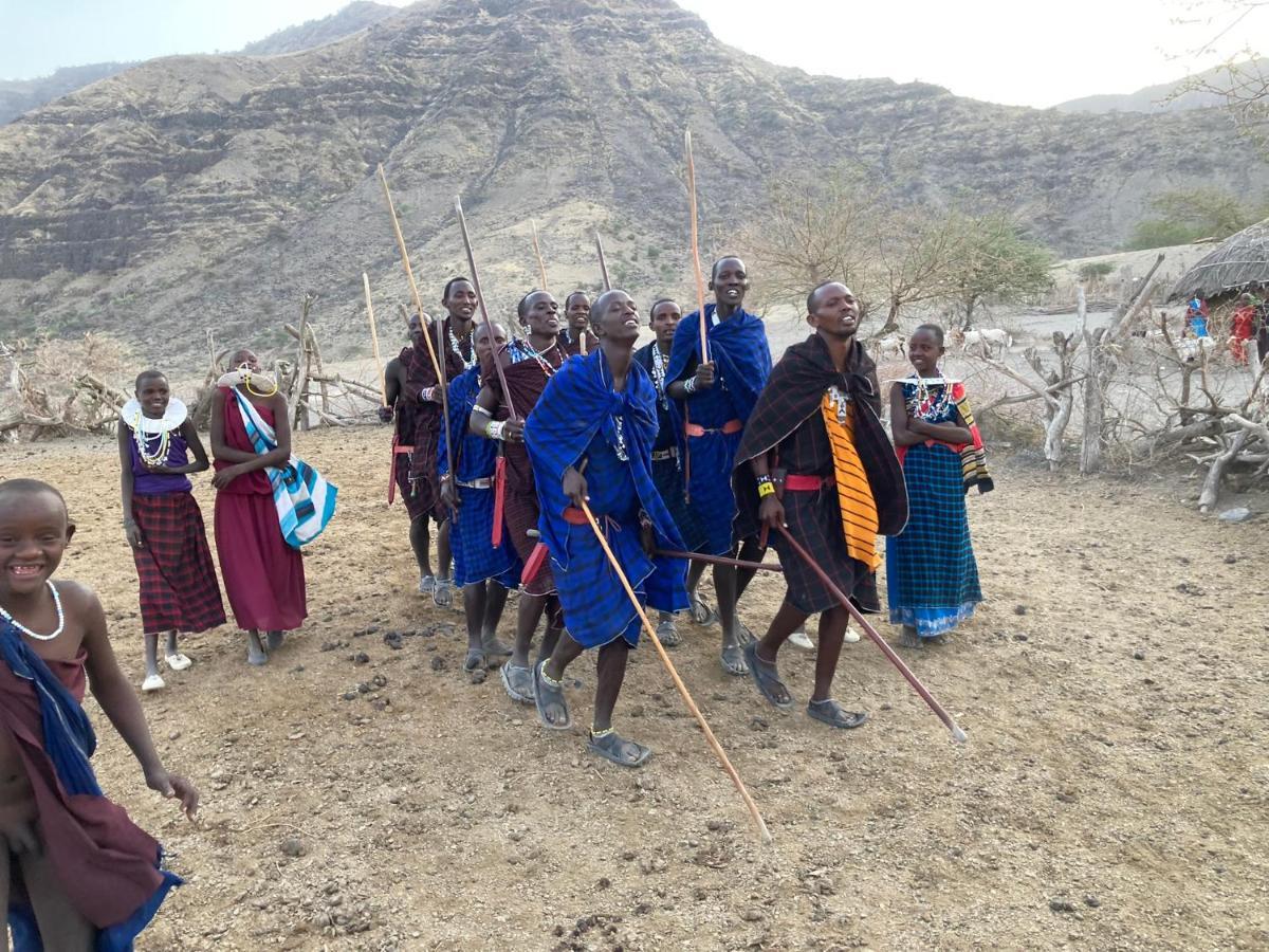 Lake Natron Maasai Guesthouse Mtowabaga Eksteriør billede