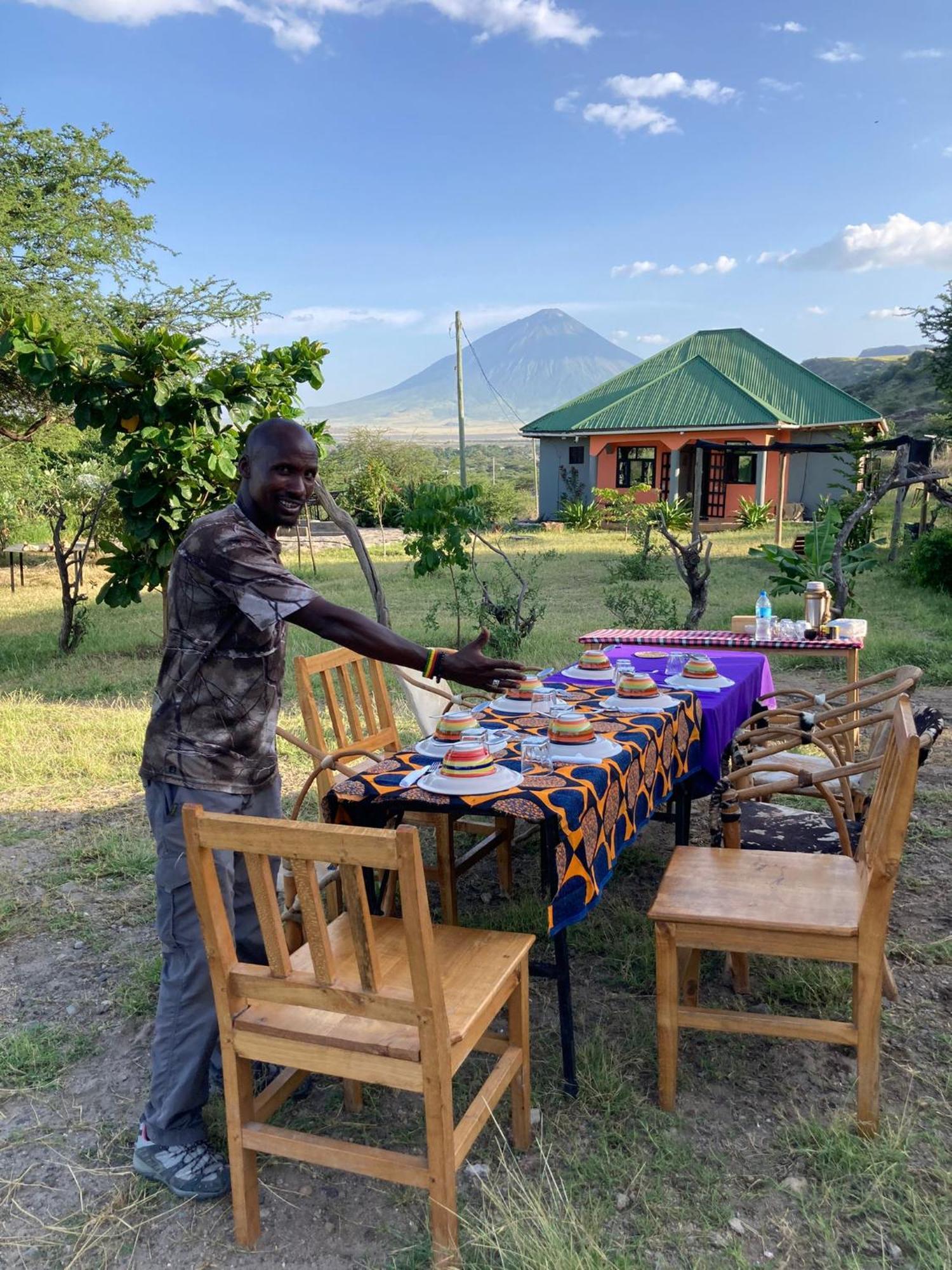 Lake Natron Maasai Guesthouse Mtowabaga Eksteriør billede