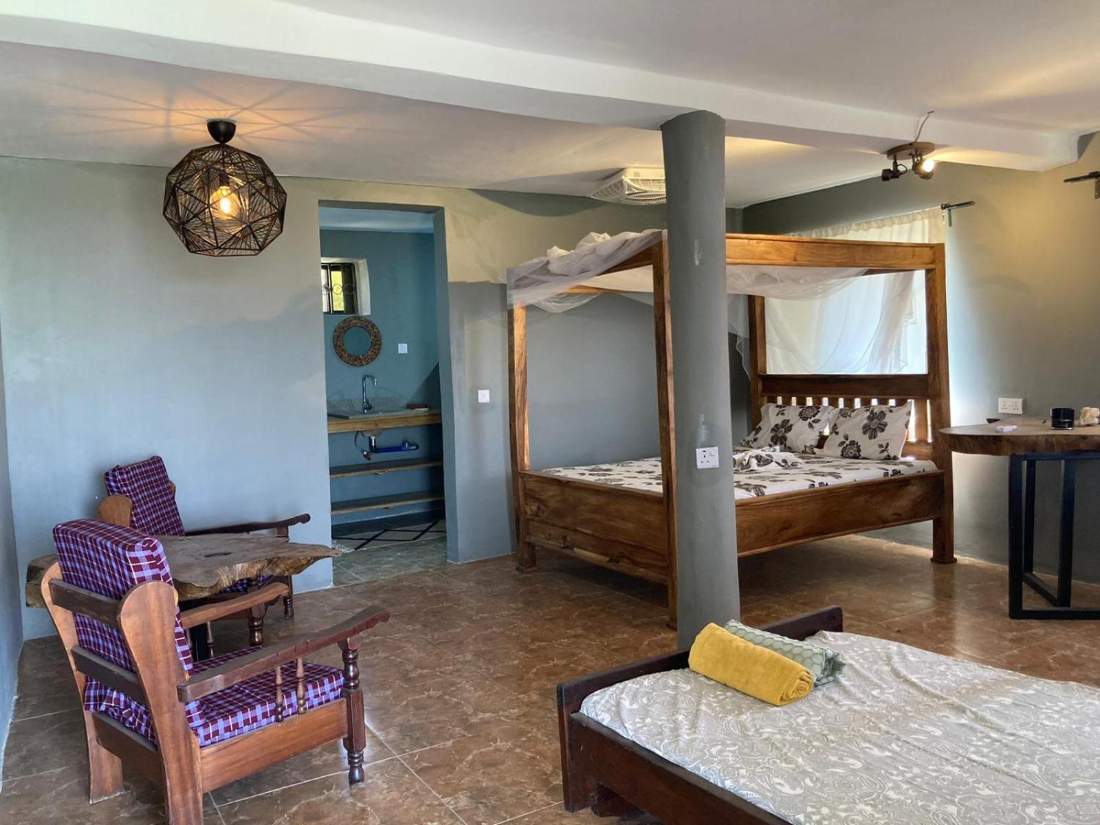 Lake Natron Maasai Guesthouse Mtowabaga Eksteriør billede