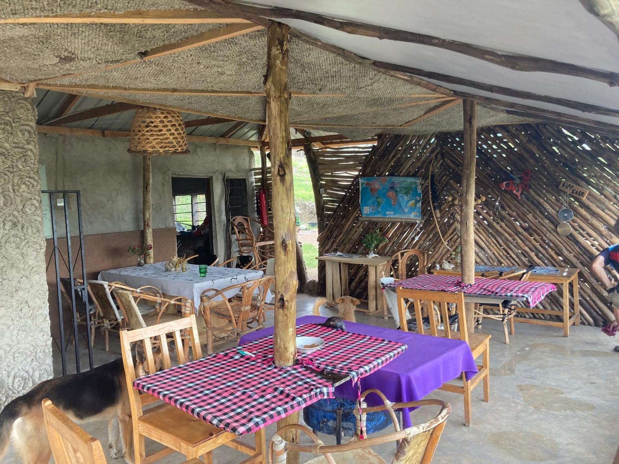 Lake Natron Maasai Guesthouse Mtowabaga Eksteriør billede