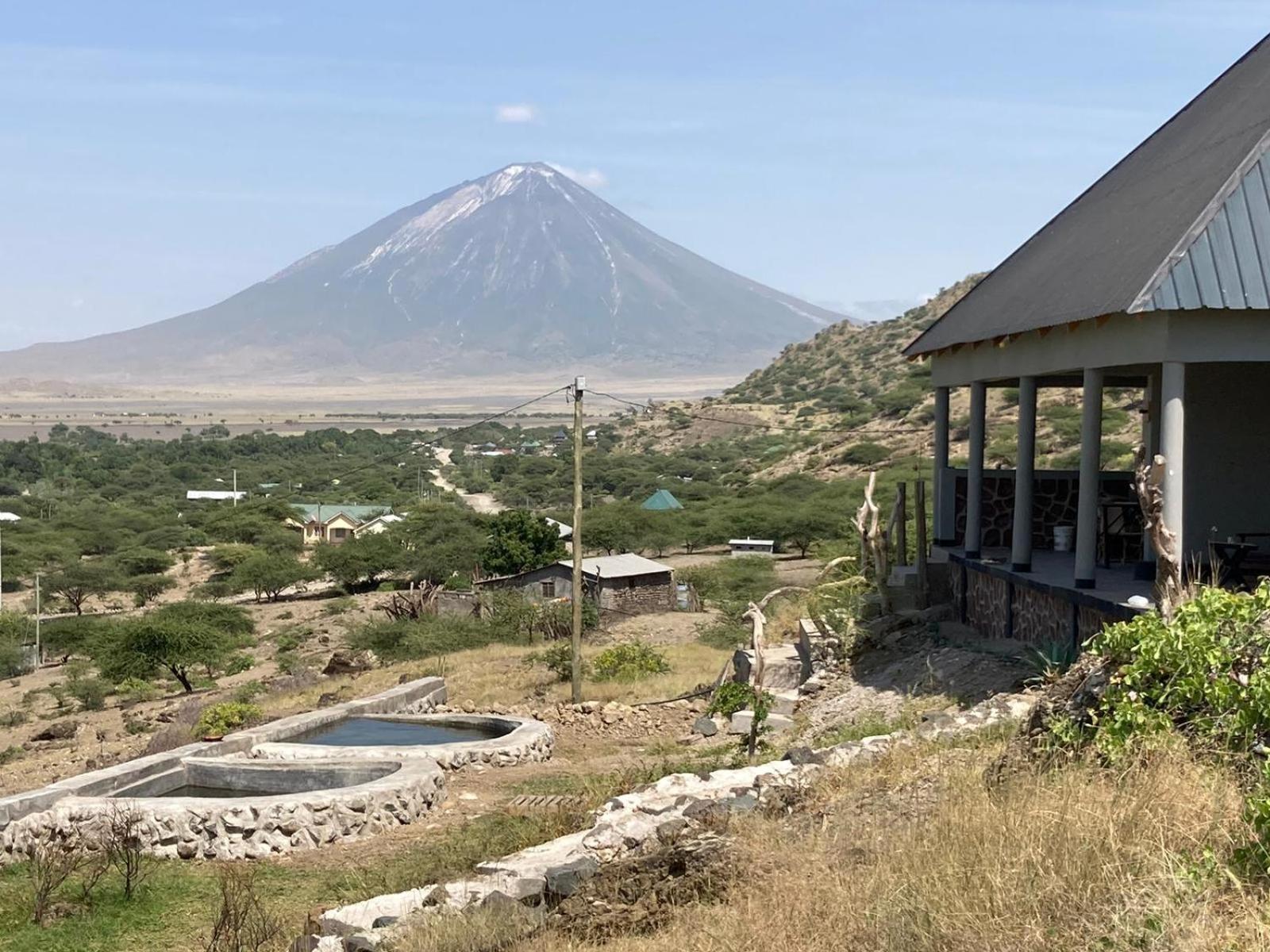 Lake Natron Maasai Guesthouse Mtowabaga Eksteriør billede